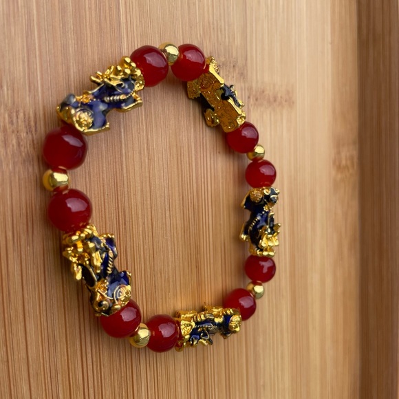Hand Crafted Jewelry - Red Agate Rainbow Pixiu Charm Wealth Bracelet